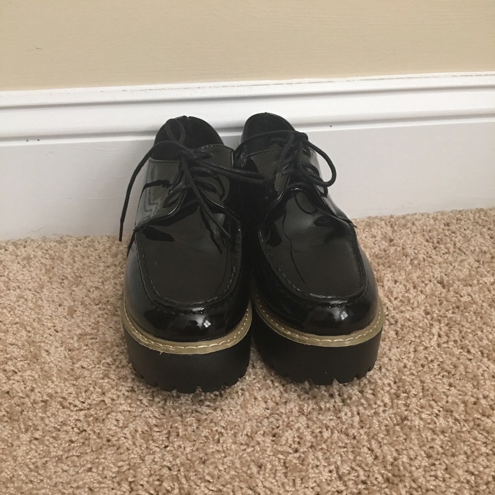 Platform Black Oxfords 🖤